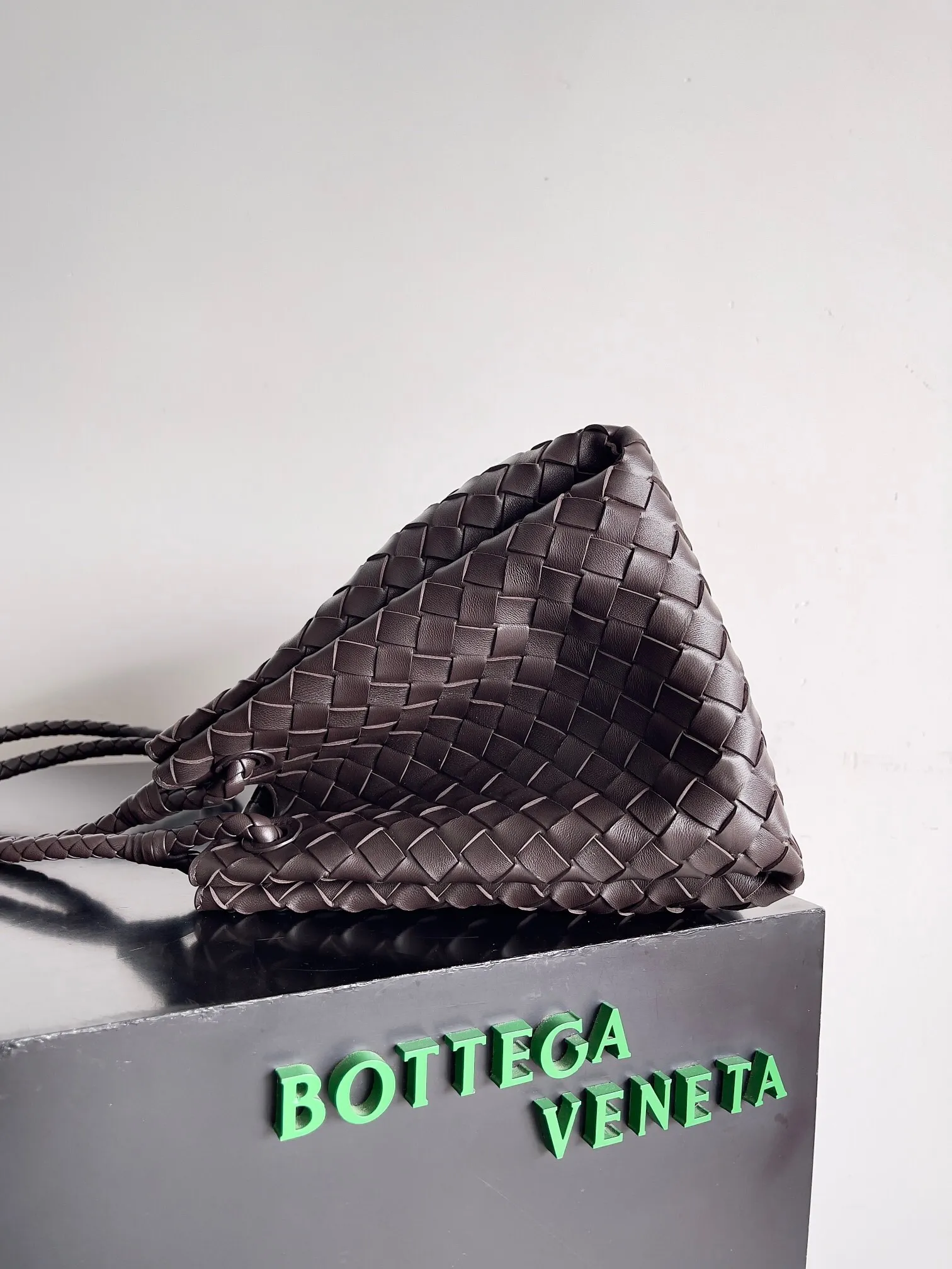 All categories 💚 Authentic bags 💚 BV 2025 new BV armpit bag